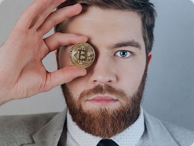 Julian Wolf – Chief Analyst bei OpturexUnion